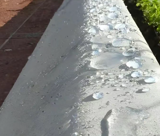 密山硅烷浸渍涂料在混凝土保护中的应用